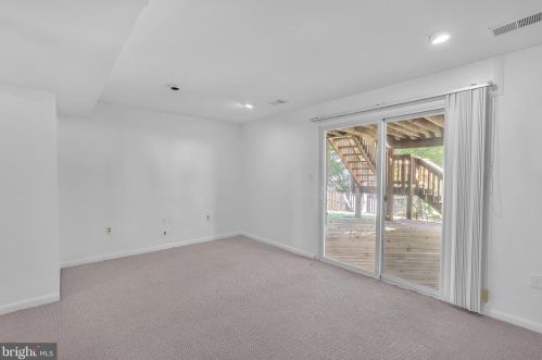 2938 Schoolhouse Cir, Silver Spring MD 20902-2561 exterior