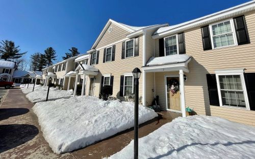 4 Cat Tail Cir, New Ipswich, NH 03071-3026