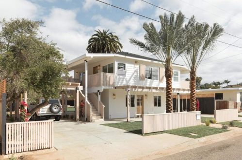 1114 Buena Vista Cir, Carlsbad, CA 92008-1603