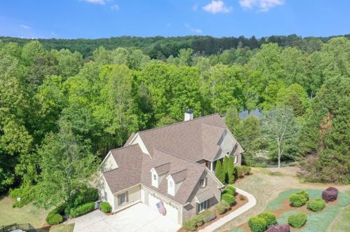 3012 Chattahoochee Trce, Gainesville, GA 30506-2101