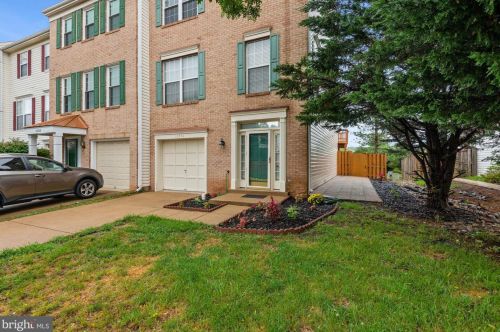13256 Coppermill Dr, Herndon, VA 20171-3039