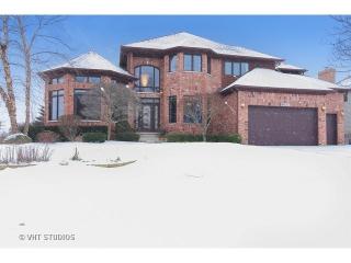 803 Crescent Ave, Palatine, IL 60067-4890