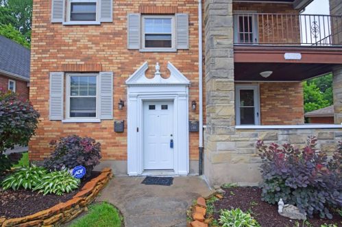 3950 Clerose Cir, Cincinnati, OH 45205-2105