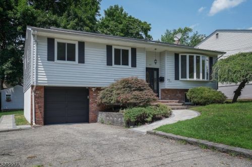 37 Englishtown Rd, Parsippany, NJ 07054-2638