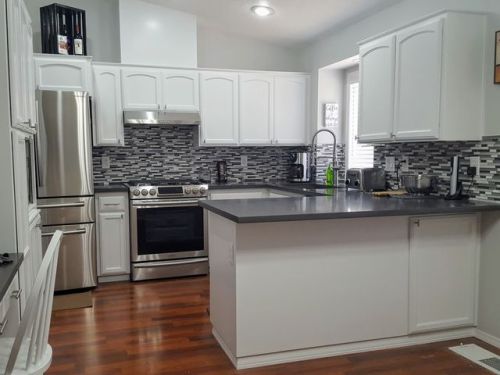 212 Bella Vista Ln, Damascus, OR 97080
