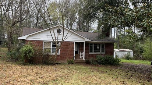 715 Maffett St, Johnston, SC 29832-1241