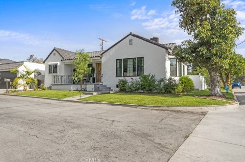 7954 Rhea Vista Dr, Whittier, CA 90602-2424