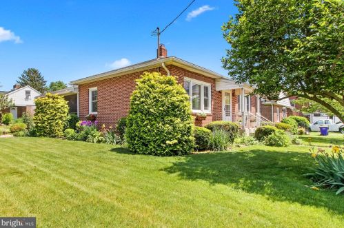 25 Forrest St, York, PA 17404-5001