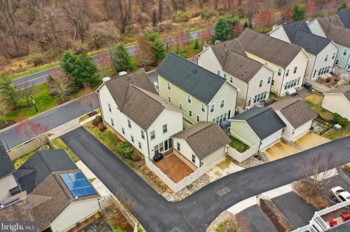 8810 Gunston St, Fulton MD  20759-2308 exterior