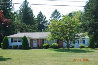 44 Hilltop Cir, Lincroft, NJ 07738-1404