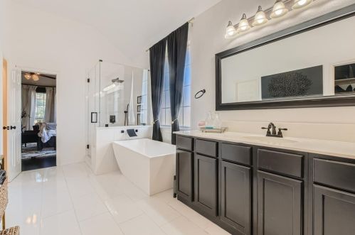 8301 Ash Riv Ct, Fort Worth TX  76137-5715 exterior