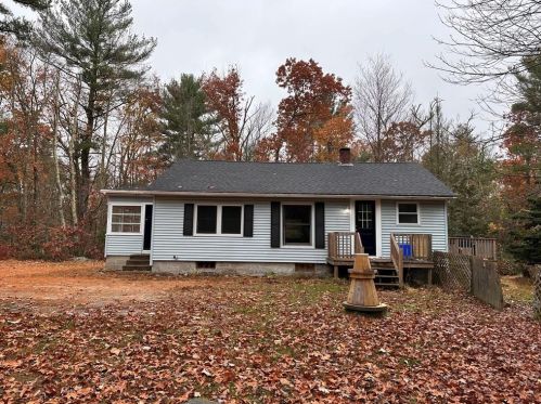 38 Pine Orchard Rd, Glocester, RI 02814-1909