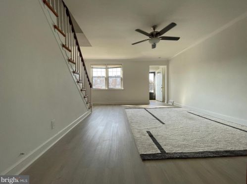 7053 Large St, Philadelphia PA 19149-1725 exterior