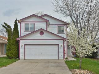 363 Wadsworth Cir, Longmont CO  80504-1556 exterior