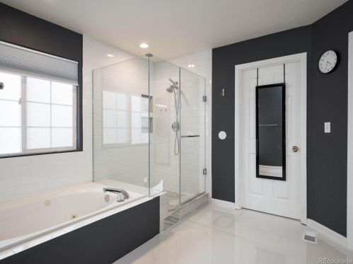 18884 Ida Ave, Denver CO  80015-5119 exterior