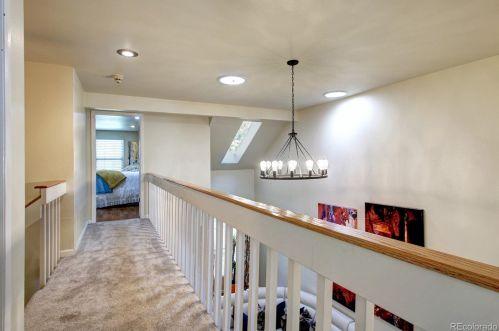 8123 Phillips Cir, Englewood CO 80112-3254 exterior