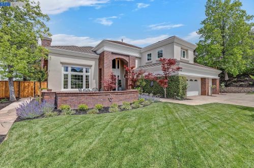 4140 Grant Ct, Pleasanton, CA 94566-7537