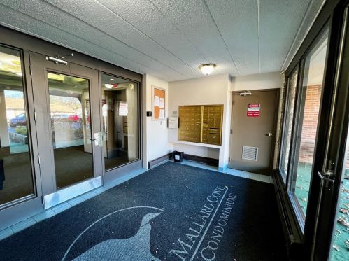 1107 Old Wilke Rd, Arlington Hts, IL 60005-2978