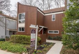 11376 Links Dr, Herndon, VA 20190-4809