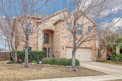 9601 Saltbrush St, Fort Worth TX  76177-7242 exterior