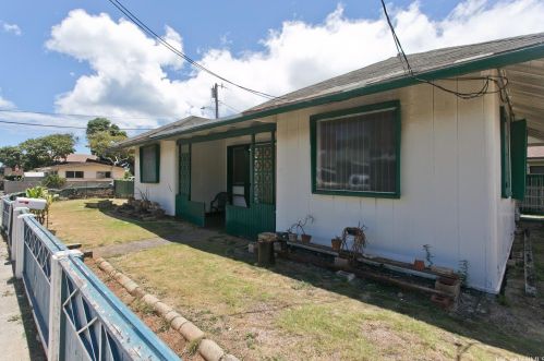 1606 9th Ave, Honolulu HI  96816-2804 exterior