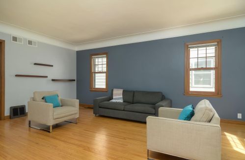 3146 Benjamin St, Minneapolis, MN 55418-2326