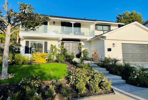 3865 Cadden Way, San Diego, CA 92117-4413