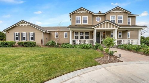 1862 Bradley St, Riverside CA 92504-5435 exterior