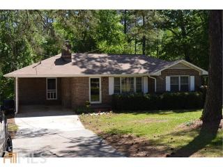 31 Hemphill Rd, Griffin, GA 30224-7315