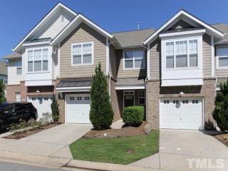 10110 Raven Tree Dr, Raleigh, NC 27617-8206