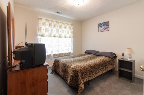 1909 Owens Trl, Rex GA 30273-1080 exterior