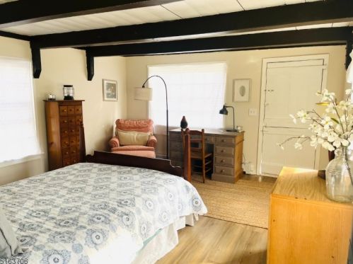 1069 Canal Rd, Princeton NJ  08540-8434 exterior