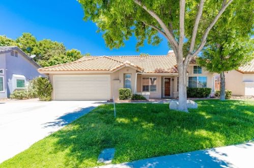 1119 Don Carlos Ct, San Jacinto, CA 92582-5819