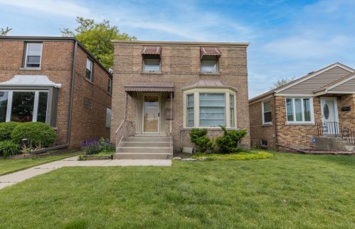 3410 Pacific Ave, Chicago, IL 60634-2957