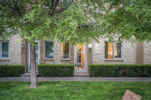 707 Colten James Ln, Dallas, TX 75204-6160