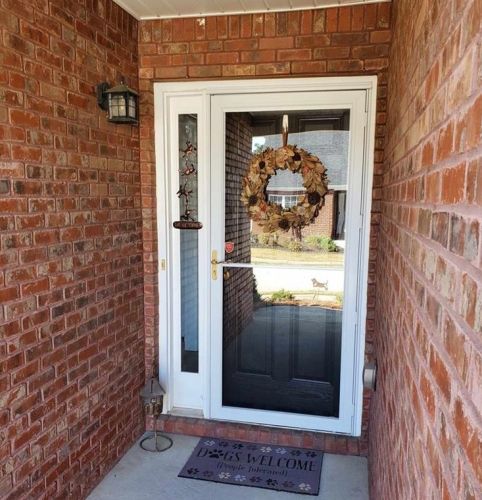 806 Village Pl, Loganville, GA 30052-6922