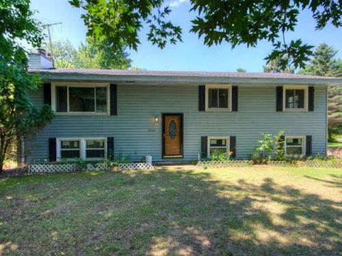 21436 Volga St, Columbus, MN 55092