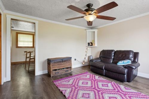 282 Cecil Clark Rd, Braselton, GA 30517-2755