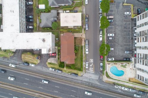 1803 Bingham St, Honolulu, HI 96826-1324