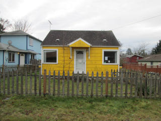 760 Lafayette St, Tacoma, WA 98444-4933