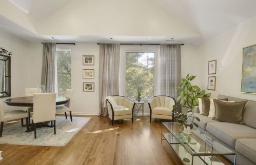 1734 Sedgwick St, Chicago, IL 60614-5722