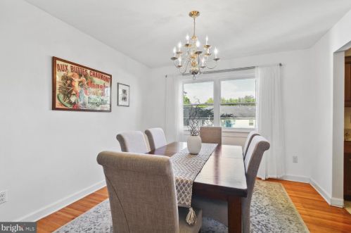 61 Misty Morn Ln, Trenton NJ 08638-1819 exterior