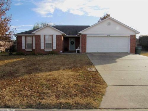 2765 Makenzie Dr, Conway, AR 72034-8710