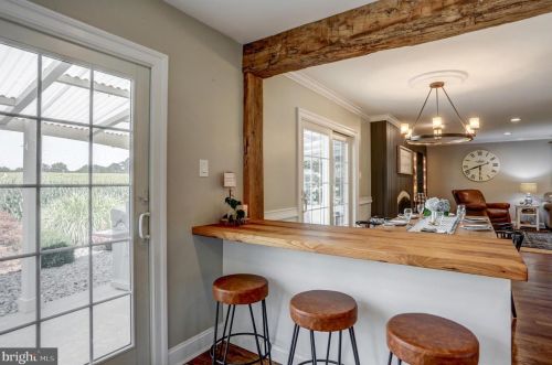 1220 Country Club Dr, Lancaster PA  17601-5208 exterior