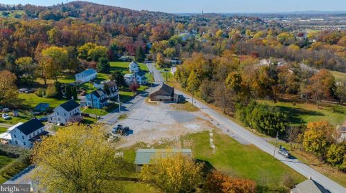 3409 Druck Valley Rd, York, PA 17406-6958