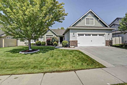 2838 Hero Dr, Meridian, ID 83642-2313