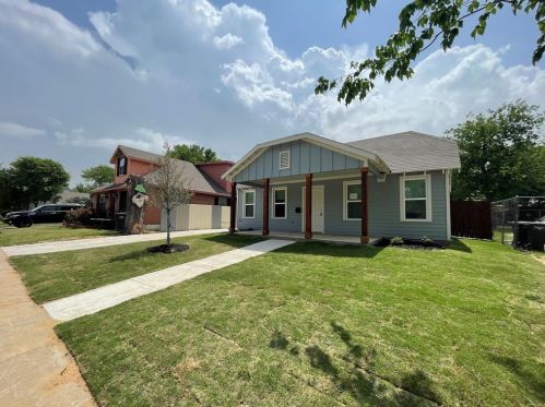1016 Cannon St, Fort Worth TX  76104-3701 exterior