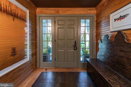 1075 Great Rd, Princeton NJ  08540-1246 exterior