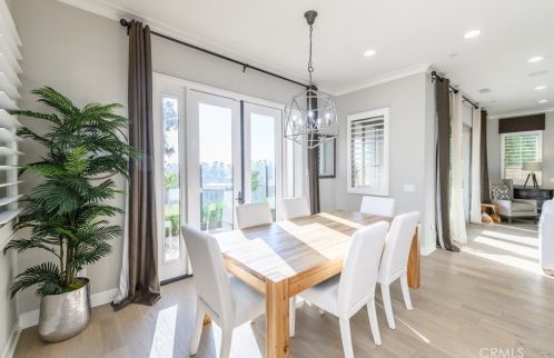126 Long Fence, Irvine CA  92602-1807 exterior