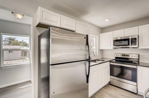 1733 Oakland St, Denver CO  80010-2823 exterior
